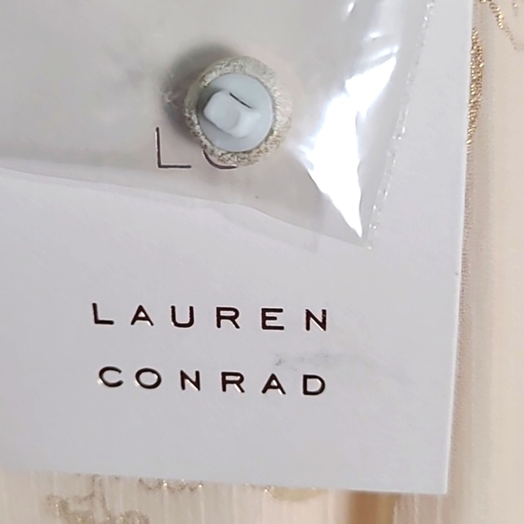 Lauren Conrad Pale Peach Blouse Sheer Overlay, Gold Etched Roses, Sz Large, NWT - Picture 8 of 11